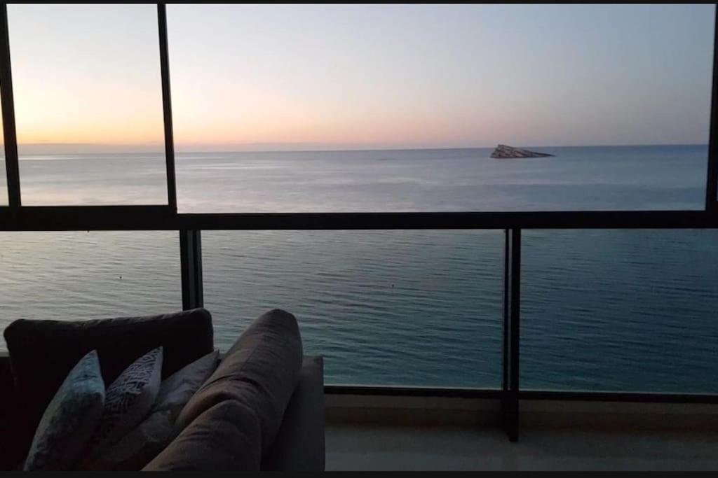Piso 21 Unico A Pie De Playa En Esquina Apartment Бенидорм Екстериор снимка