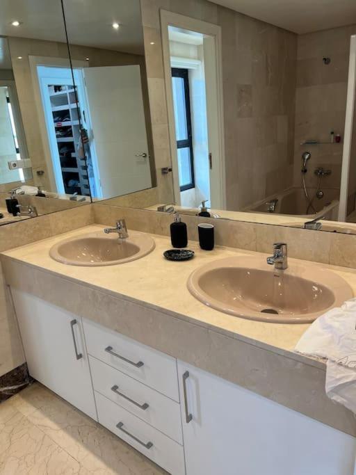 Piso 21 Unico A Pie De Playa En Esquina Apartment Бенидорм Екстериор снимка